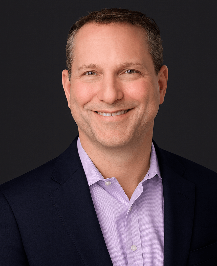 Portrait of Peter Scott, President & Chief Growth Officer at Holokai